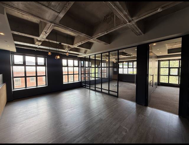 745M² OFFICE TO LET IN ROSEBANK